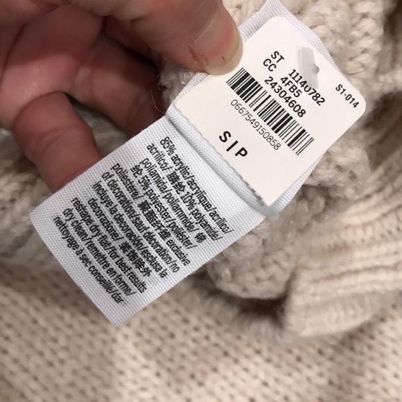 💖 Victoria Secret PINK boyfriend Sweater - Picture 9 of 10